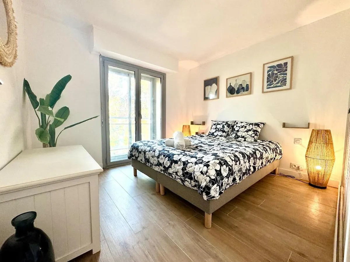 Apartment Beau 65 M2 En Front De Mer A St Raphael - Piscine Saint-Raphael  France