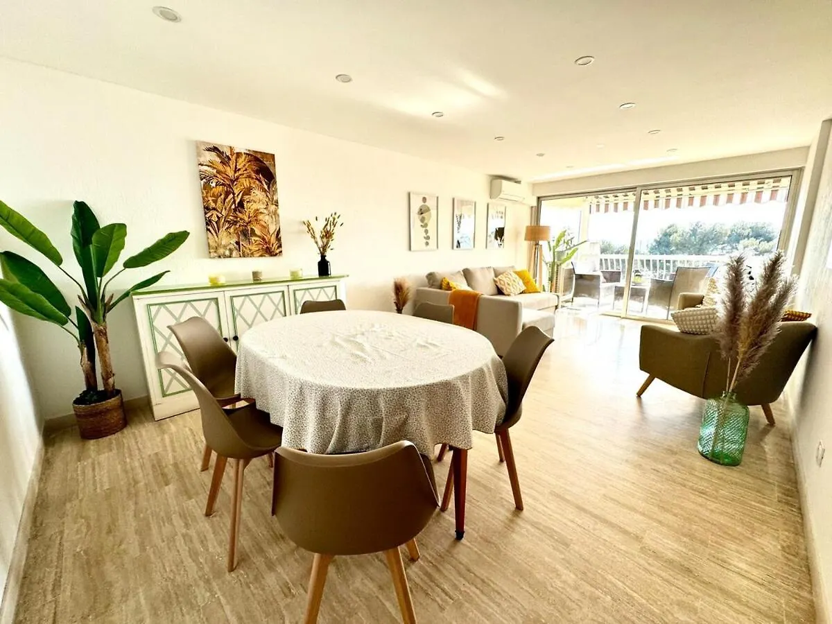 Beau 65 M2 En Front De Mer A St Raphael - Piscine Saint-Raphaël Apartment