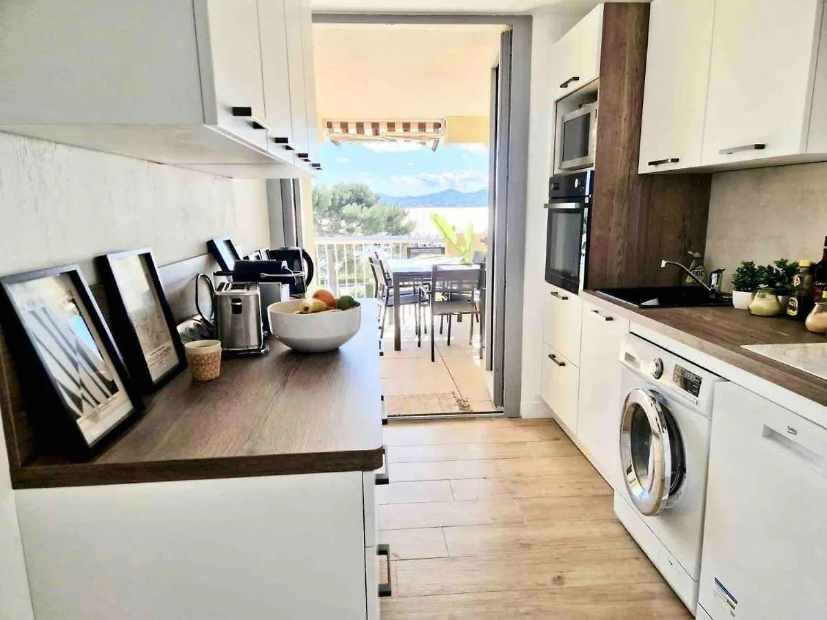Beau 65 M2 En Front De Mer A St Raphael - Piscine Saint-Raphaël Apartment